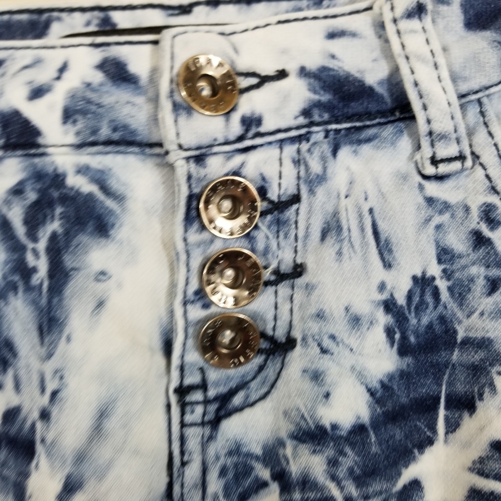 Traffic Jeans Wear - Picture 3 of 5